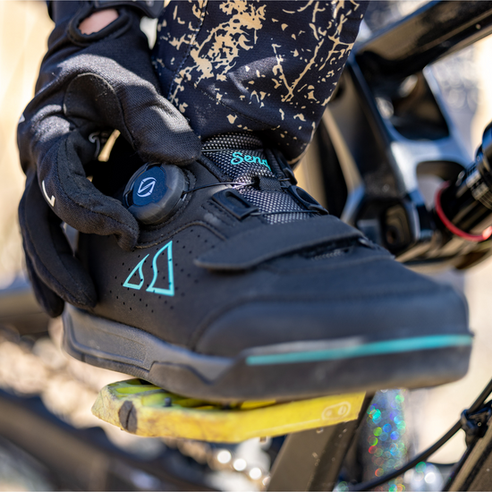 Sendy Shred Sole Youth MTB Shoes - Dialled