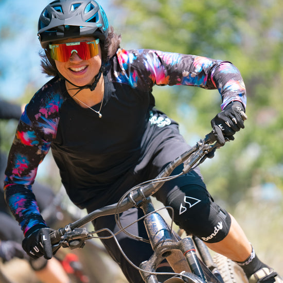 Send It Women's Long Sleeved MTB Jersey | Steezella